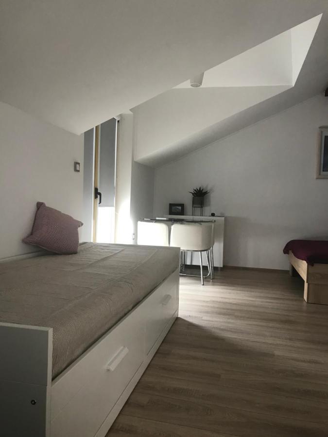 Apartmani Sanja Zaton  Eksteriør bilde