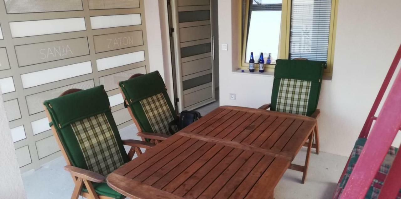 Apartmani Sanja Zaton  Eksteriør bilde